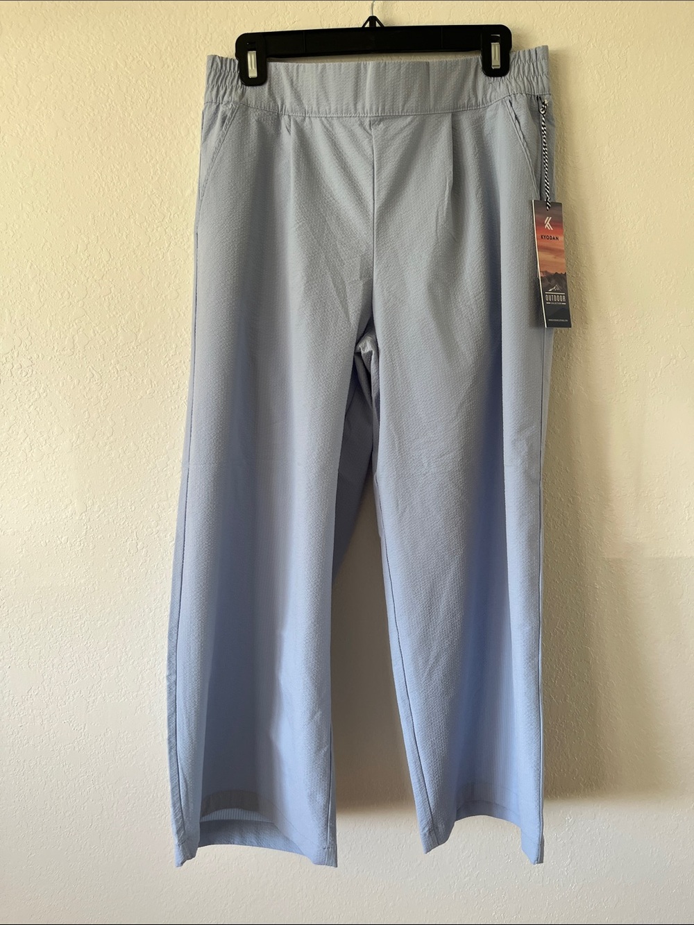 Kyodan Light Blue Cropped Wide-Leg Pants